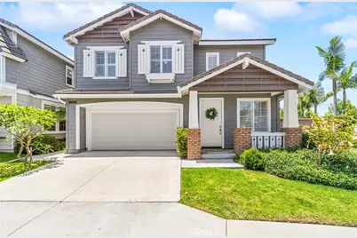20851 Cabrillo Lane, Huntington Beach, CA 92646 - Photo 1