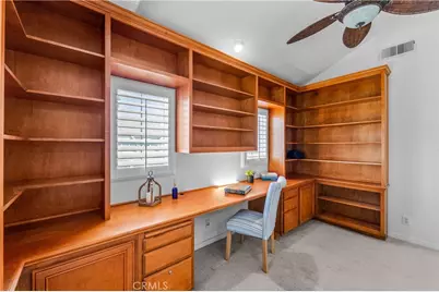 20851 Cabrillo Lane, Huntington Beach, CA 92646 - Photo 33