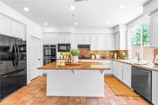 20851 Cabrillo Ln, Huntington Beach, CA 92646 - Photo 19