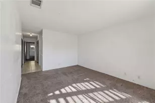 13010 Spring Valley Pkwy, Victorville, CA 92395 - Photo 29