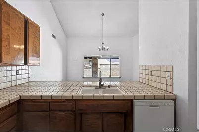 13010 Spring Valley Parkway, Victorville, CA 92395 - Photo 9