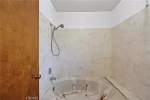 13010 Spring Valley Pkwy, Victorville, CA 92395 - Photo 27