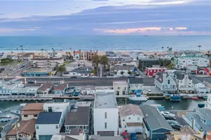 16785 Bayview Dr, Huntington Beach, CA 92649 - Photo 69