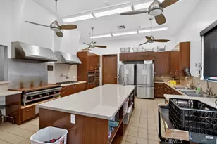 14851 Jeffrey Road, Irvine, CA 92618 - Photo 35