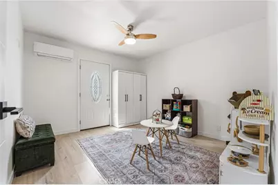 2157 Gale Avenue, Long Beach, CA 90810 - Photo 15
