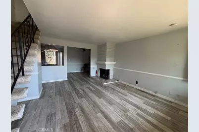 13656 Red Hill Avenue #J-32, Tustin, CA 92780 - Photo 3