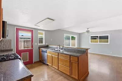 254 Bucknell Road, Costa Mesa, CA 92626 - Photo 19