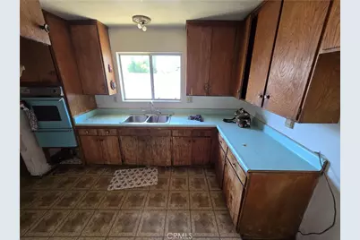 15542 Cabot Circle, Huntington Beach, CA 92647 - Photo 7