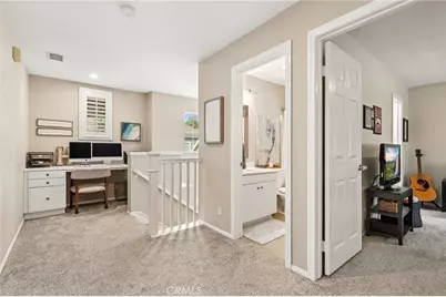 55 Fieldhouse, Ladera Ranch, CA 92694 - Photo 11