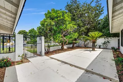 17782 Arbolada, Tustin, CA 92780 - Photo 43