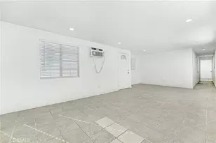 400 W 109th, Los Angeles, CA 90061 - Photo 17