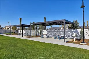 5826 Walden Ct, Jurupa, CA 92880 - Photo 35