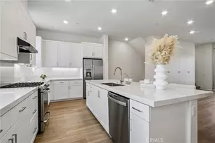 275 Sash, Irvine, CA 92618 - Photo 9