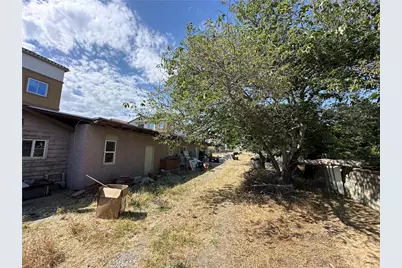 16246 Arrow, Fontana, CA 92335 - Photo 5