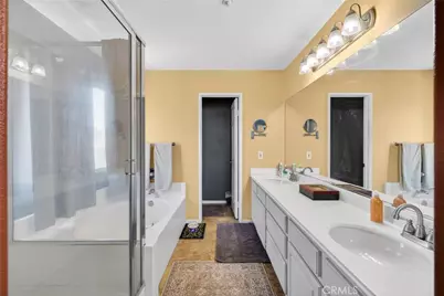 807 Lomond, Riverside, CA 92508 - Photo 31