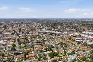 8104 Valdina Dr, Downey, CA 90240 - Photo 49