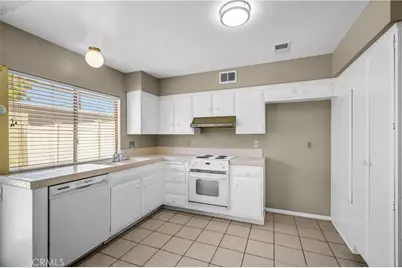 4014 Via Encinas, Cypress, CA 90630 - Photo 15