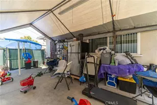 8427 Otis St, South Gate, CA 90280 - Photo 13