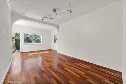 11301 Blix, Los Angeles, CA 91602 - Photo 13