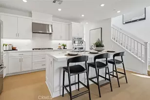 698 Guy Turner Dr, Camarillo, CA 93010 - Photo 1