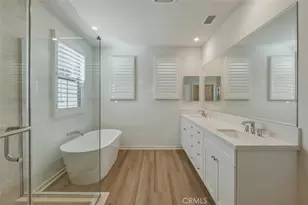 128 Newburry, Irvine, CA 92618 - Photo 21