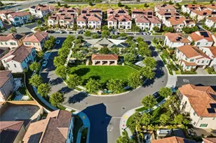 128 Newburry, Irvine, CA 92618 - Photo 43