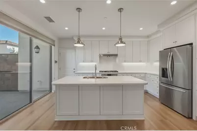 128 Newburry, Irvine, CA 92618 - Photo 5