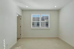 128 Newburry, Irvine, CA 92618 - Photo 27