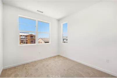 16042 Butterfly Drive, Fontana, CA 92336 - Photo 29