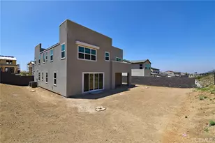 16042 Butterfly Dr, Fontana, CA 92336 - Photo 7