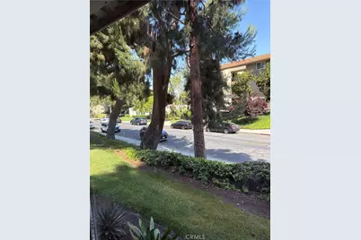 2277 Via Mariposa W #B, Laguna Woods, CA 92637 - Photo 11