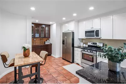 492 E Yale Loop, Irvine, CA 92614 - Photo 7