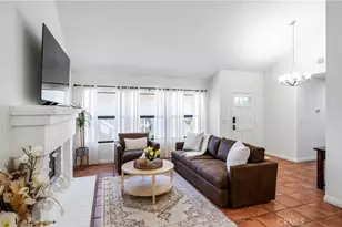 492 E Yale Loop, Irvine, CA 92614 - Photo 5