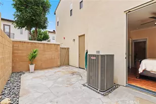 74 Vintage, Irvine, CA 92620 - Photo 17