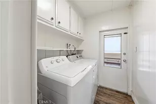 1201 W Valencia Dr, Fullerton, CA 92833 - Photo 25