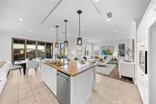 124 Gulfstream, Irvine, CA 92620 - Photo 5