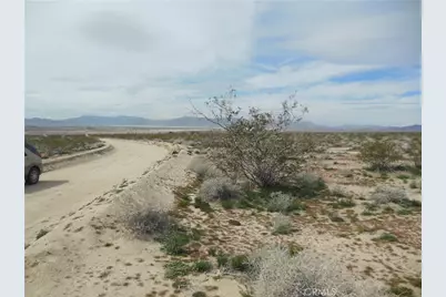 34100 Mercury, Lucerne Valley, CA 92356 - Photo 3