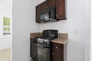 3454 W 76th St, Los Angeles, CA 90043 - Photo 9
