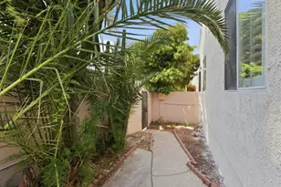 3454 W 76th St, Los Angeles, CA 90043 - Photo 33