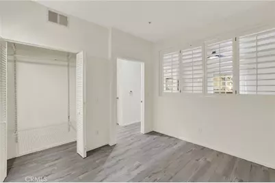 154 Gallery, Tustin, CA 92782 - Photo 21