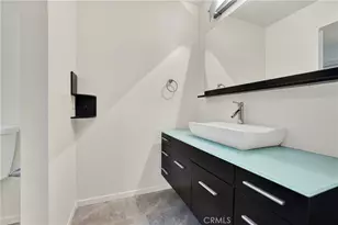 154 Gallery, Tustin, CA 92782 - Photo 15