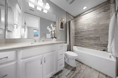 60 Dunmore, Irvine, CA 92620 - Photo 29