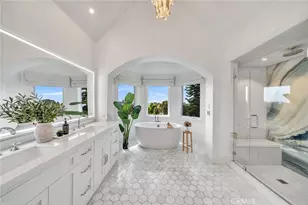11 Hillsborough, Newport Beach, CA 92660 - Photo 37