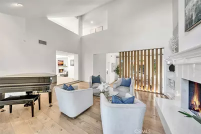11 Hillsborough, Newport Beach, CA 92660 - Photo 19