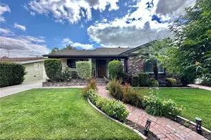 2906 Petaluma, Long Beach, CA 90815 - Photo 1