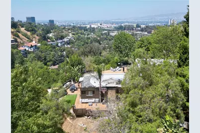 7241 Woodrow Wilson, Los Angeles, CA 90068 - Photo 1