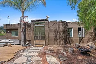 7241 Woodrow Wilson, Los Angeles, CA 90068 - Photo 3