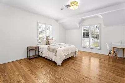 8756 Encino Avenue, Sherwood Forest, CA 91325 - Photo 15