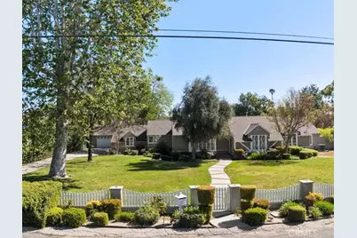 8756 Encino Avenue, Sherwood Forest, CA 91325 - Photo 27
