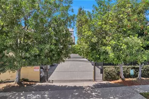5257 Radford Ave, Valley Village, CA 91607 - Photo 31